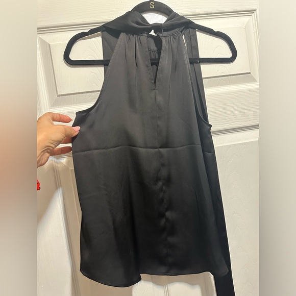 NWT EXPRESS SLEEVELESS BLOUSE - Picture 4 of 4